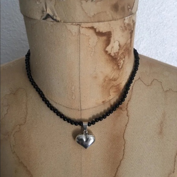 Vintage Black Beaded Necklace with Silver Heart Pendant - Picture 2 of 6